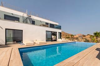 Chalet à Balcón de Finestrat-Terra Marina. Hermosa villa con vistas en venta en finestrat