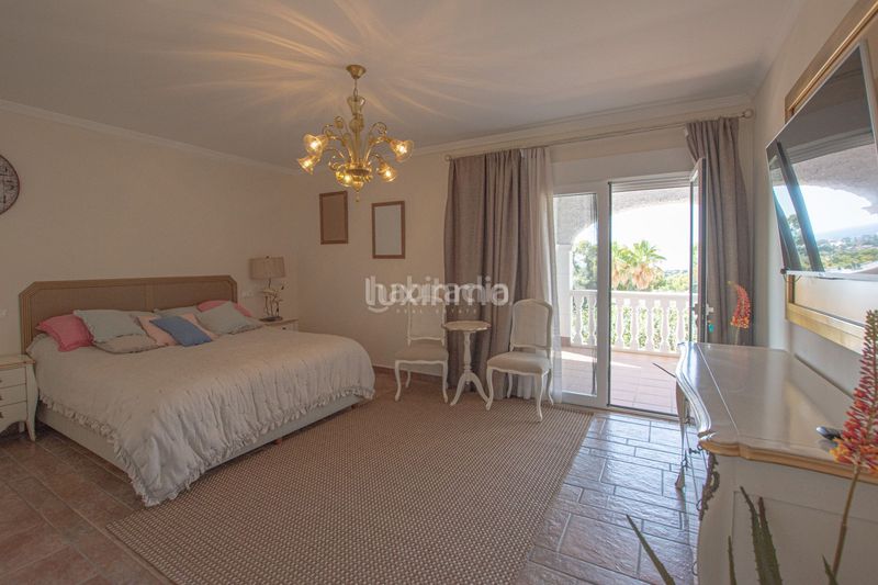Foto da66fe56-db4d-4fda-8118-2c6ff81763a1. Xalet amb aparcament piscina a Moravit-Cap Blanc Moraira