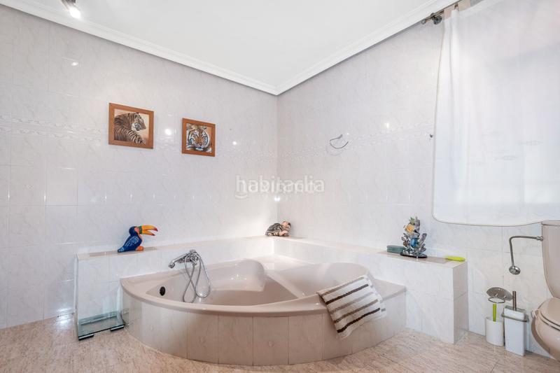Foto ba5be57b-57db-4196-8cca-6203a3b983af. Xalet amb calefacció piscina a L´Albir Alfàs del Pi (l´)