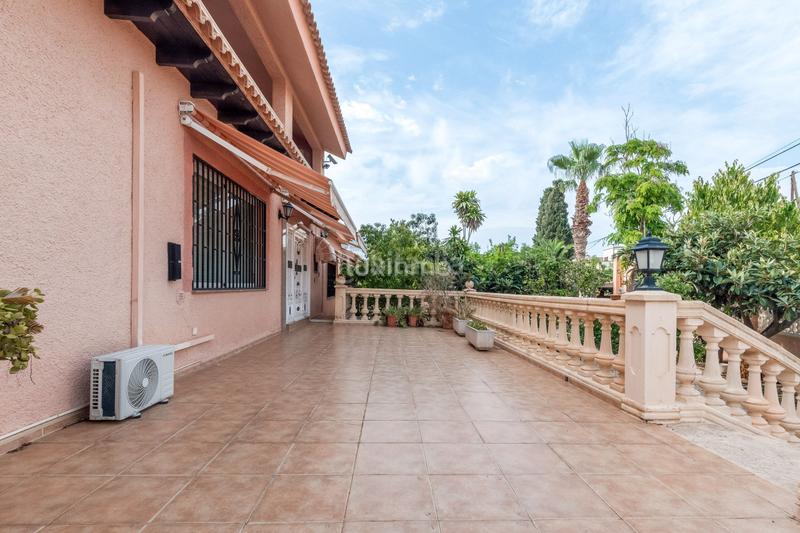 Foto f2da8499-1e1a-464a-b18b-76a2dccb57c6. Xalet amb calefacció piscina a L´Albir Alfàs del Pi (l´)