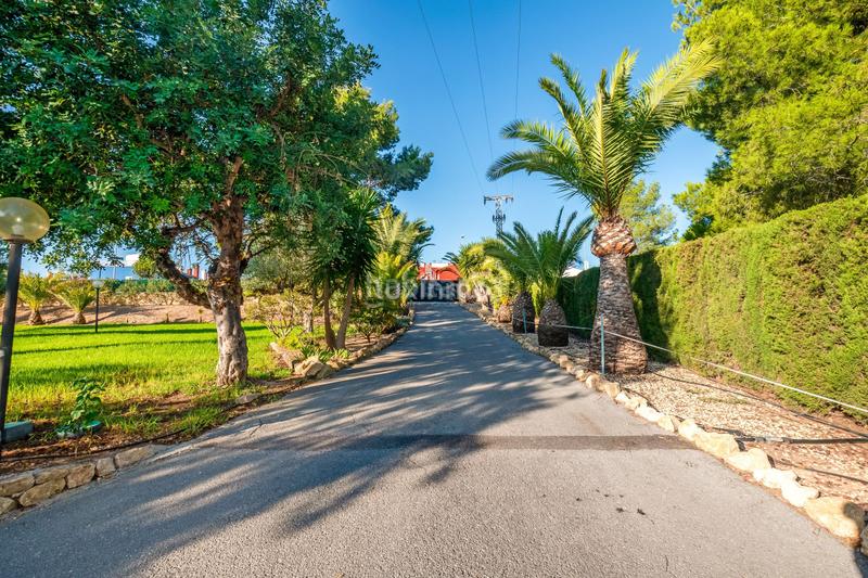 Foto a0008d5c-061d-49f8-90fd-c3022bf0ef4c. Chalet mit heizung parking in Coloma Nucia (la)