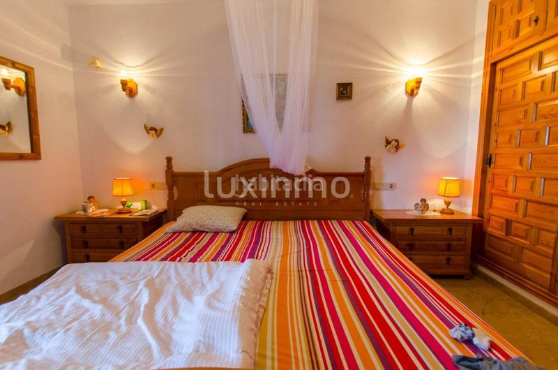 Foto 4f6ccffd-b38b-4f2b-94b1-e864638e1437. Chalet se vende una preciosa casa rústica reformada e en Calp