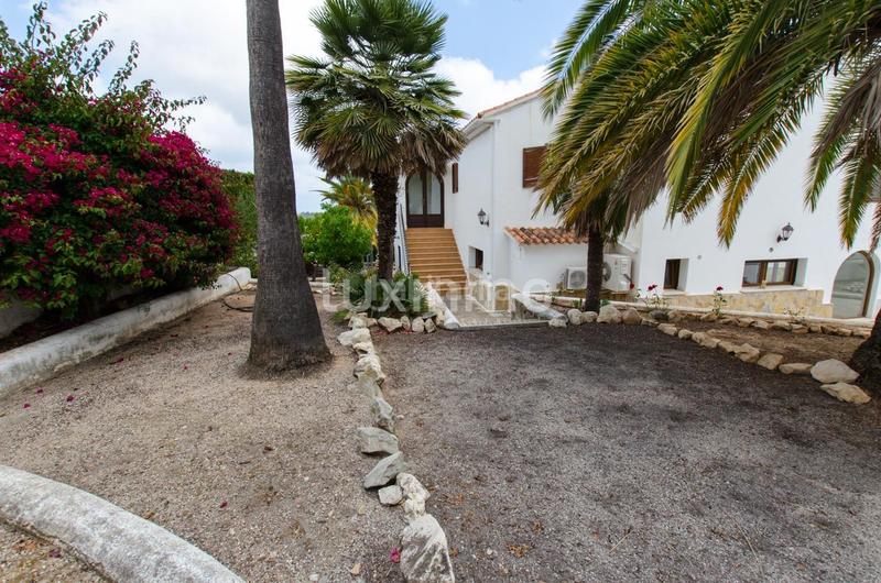 Foto 816973a2-a5df-478e-b25f-ef5cc9ad62f2. Chalet se vende una preciosa casa rústica reformada e en Calp