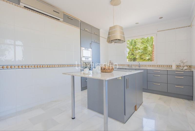 Foto b4f4fdfb-eda7-497b-89fb-b312e64835c9. Chalet with heating parking pool in Oltamar - Cucarres Calp