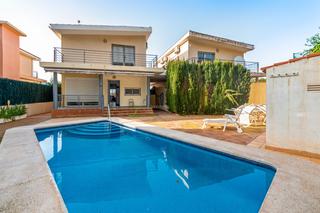 Casa bifamiliare in L´Albir. Chalet en venta en lalbir