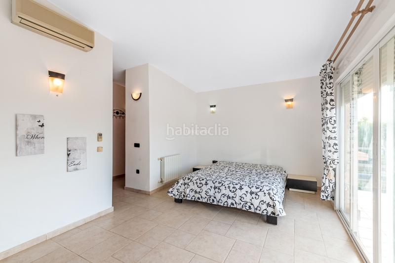 Foto ce093e87-0573-47a2-916a-9d2cb69c2a2b. Maison jumelée avec chauffage parking piscine dans L´Albir Alfàs del Pi (l´)