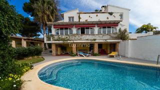 Chalet à El Portet-Pla del Mar. Preciosa villa en la mejor ubicación de moraira