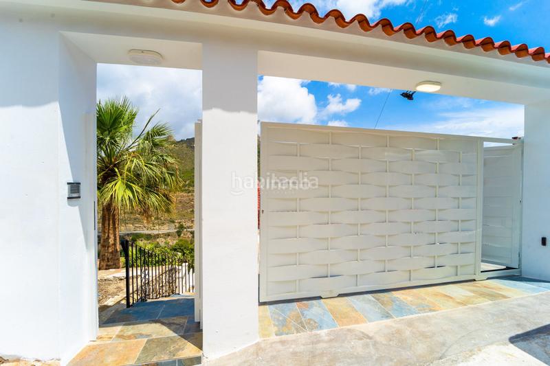 Foto 2b48d433-d395-401c-ad54-5040c56728c9. Xalet amb aparcament piscina a Maryvilla Calp