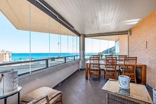 Penthouse in L´Albir. Atico con vistas al mar en venta en albir