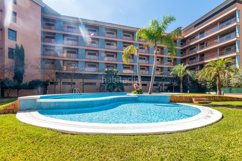 Foto f3d954f4-de81-472e-b7f3-c0415f9352f1. Attique avec chauffage parking piscine dans L´Albir Alfàs del Pi (l´)