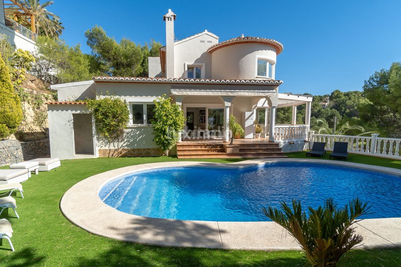 Foto 0bddaa7c-609d-4b71-b2ec-3775ecff44db. Xalet amb calefacció aparcament piscina a Altea la vella Altea