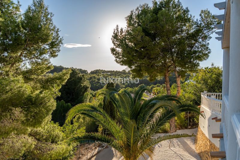 Foto e703d2af-8e85-4857-a186-bdfade61cc8a. Xalet amb calefacció aparcament piscina a Altea la vella Altea