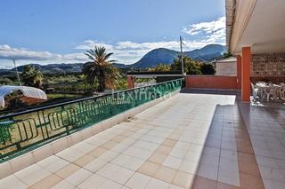 Masia a Pego. Casa de pueblo con vistas al mar y una gran parcela
