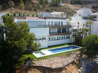 Chalet à Altea Hills. Se vende villa de lujo en altea hills