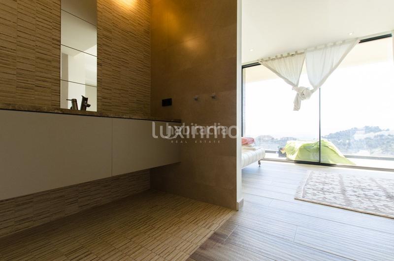 Foto 2b7444ec-1cd2-4cc8-af53-e16aca4cbe24. Chalet with heating parking pool in Altea hills Altea