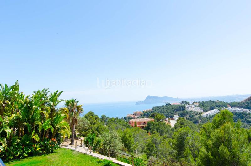 Foto 3e786d6c-4ac9-4490-80e4-f3a3ee79ce19. Chalet with heating parking pool in Altea hills Altea