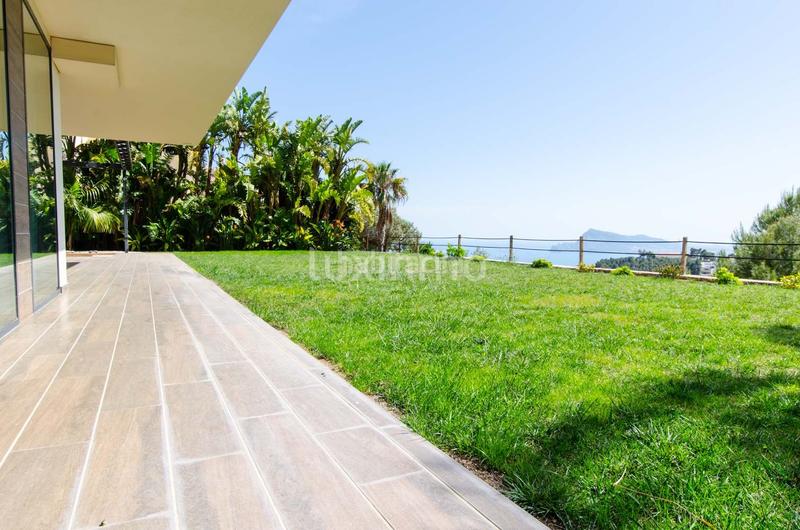 Foto 5db02bca-338d-4292-a087-391d167c855d. Chalet with heating parking pool in Altea hills Altea