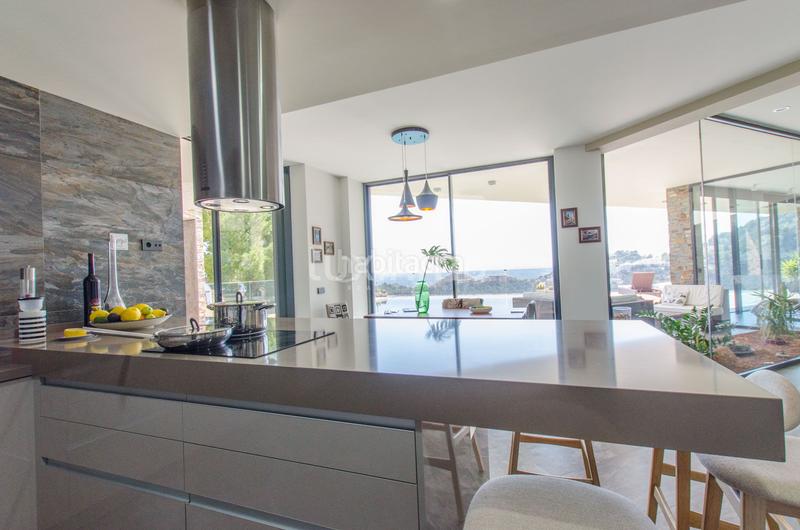 Foto c851e11f-94f6-4d98-a2f7-3a356ff18596. Chalet with heating parking pool in Altea hills Altea