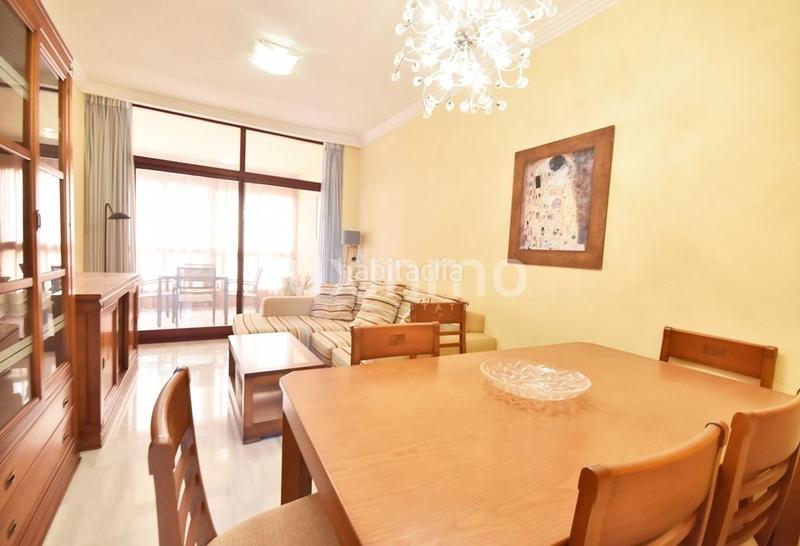 Foto 27467ca4-0921-4120-a128-f11aaf05fca1. Appartamento con riscaldamento parcheggio piscina in Benidorm