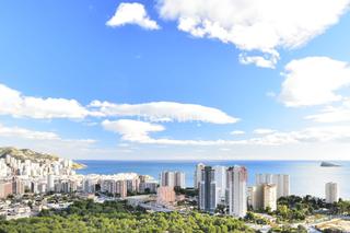 Pis a Via Parque. Apartamento en venta playa poniente de benidorm