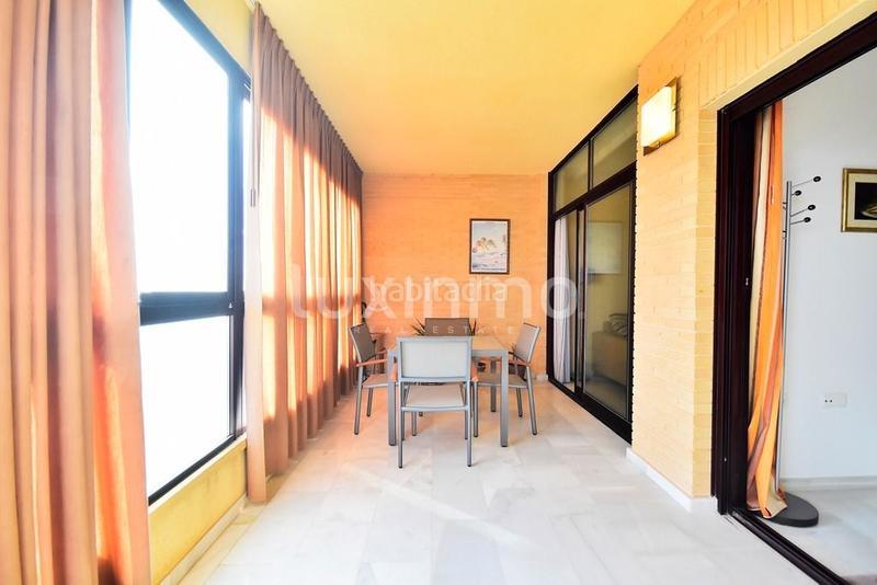 Foto 787ee0a1-675d-4a96-9ec9-8fae63a6b538. Appartamento con riscaldamento parcheggio piscina in Benidorm