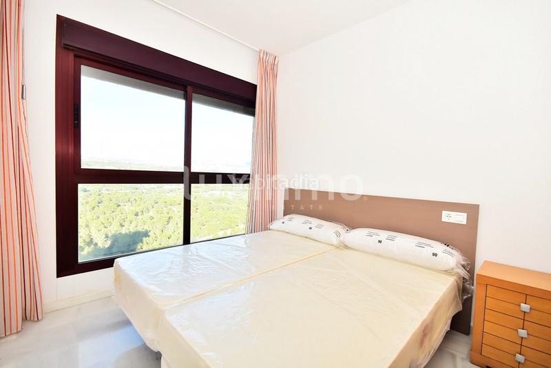 Foto bf689fc7-2edd-401d-ac58-ba783503dc66. Appartamento con riscaldamento parcheggio piscina in Benidorm