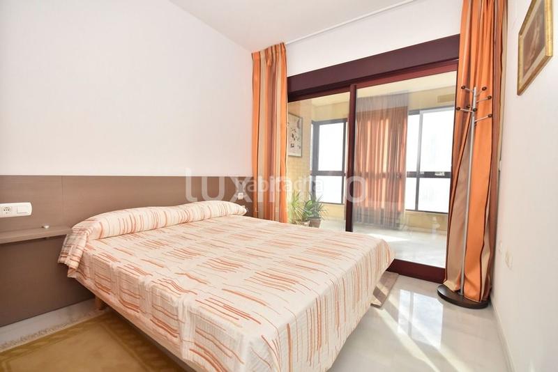 Foto eabb9d64-e435-4a63-9690-ee26d6d9144b. Appartamento con riscaldamento parcheggio piscina in Benidorm