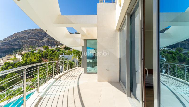 Foto 9a80b293-0a56-4167-b4c4-5d6b3c791c35. Chalet with heating pool in Altea hills Altea