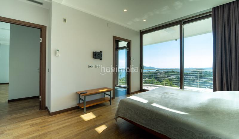 Foto dc7cc9f8-8af1-42b4-ba6b-fc31d4fa14cf. Chalet with heating pool in Altea hills Altea