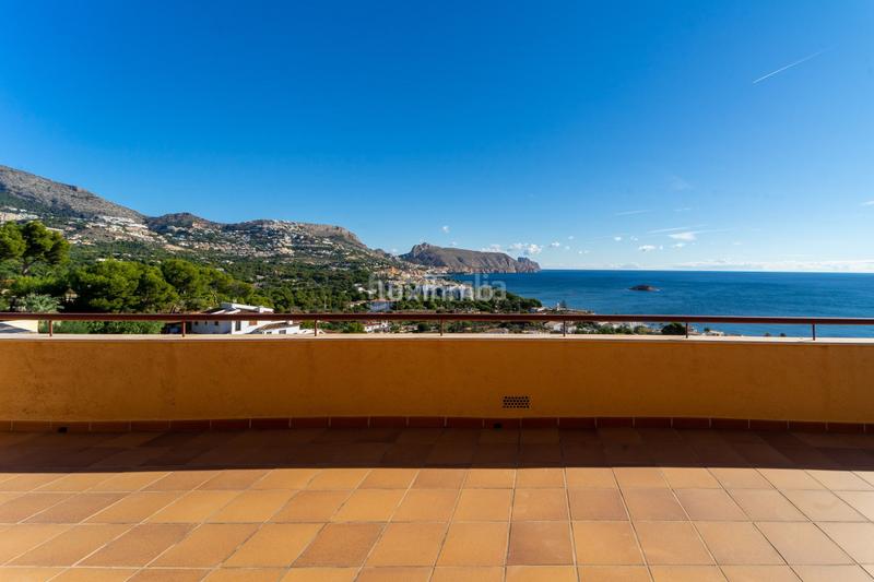 Foto e7070602-057d-43c1-8495-38b4de5817cd. Chalet mit heizung parking pool in L´Olla Altea