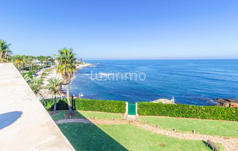 Foto 6bc4e852-c157-4679-9ede-b3928db08b91. Xalet amb calefacció aparcament piscina a Las Rotas / Les Rotes Dénia