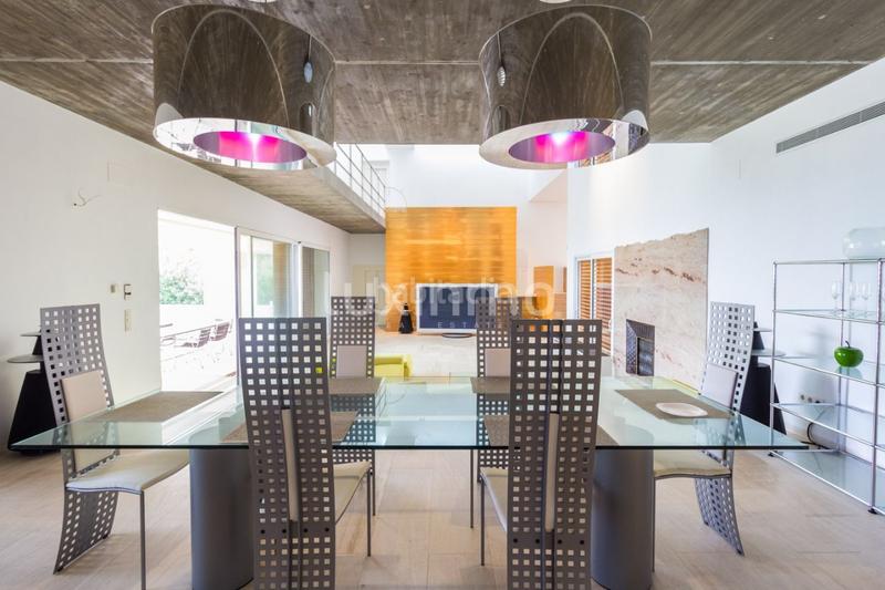 Foto a7de7fb4-fb25-4aac-9574-2e7d34bb6434. Xalet amb calefacció aparcament piscina a Las Rotas / Les Rotes Dénia