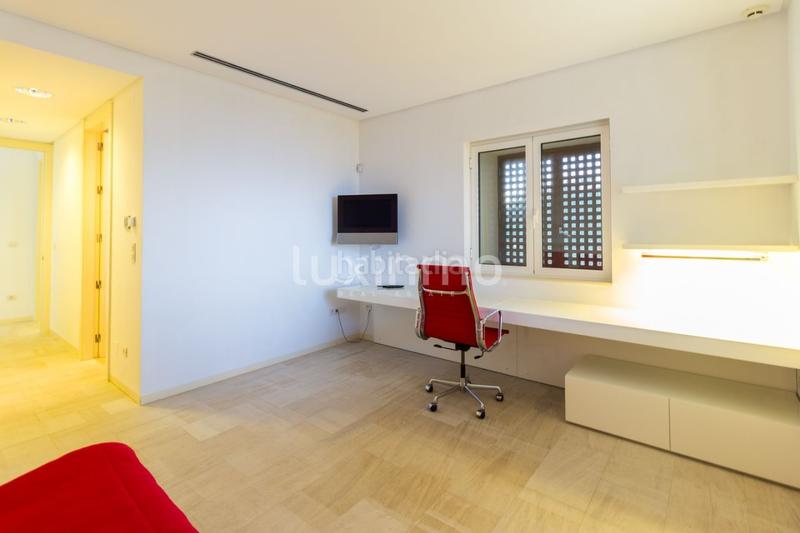 Foto c6e06d44-e24d-41ab-89c9-6b468607279c. Xalet amb calefacció aparcament piscina a Las Rotas / Les Rotes Dénia