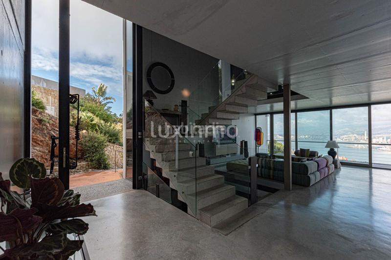 Foto 4b05164b-f7bf-4074-aa6d-b9bbf5ba778d. Chalet mit heizung parking pool in Sierra Helada Benidorm