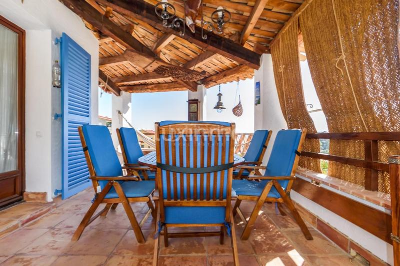 Foto ca901372-146f-4f97-ba14-16c01f9889d2. Chalet precioso chalet mediterráneo en venta en el campello playa en Campello (el)