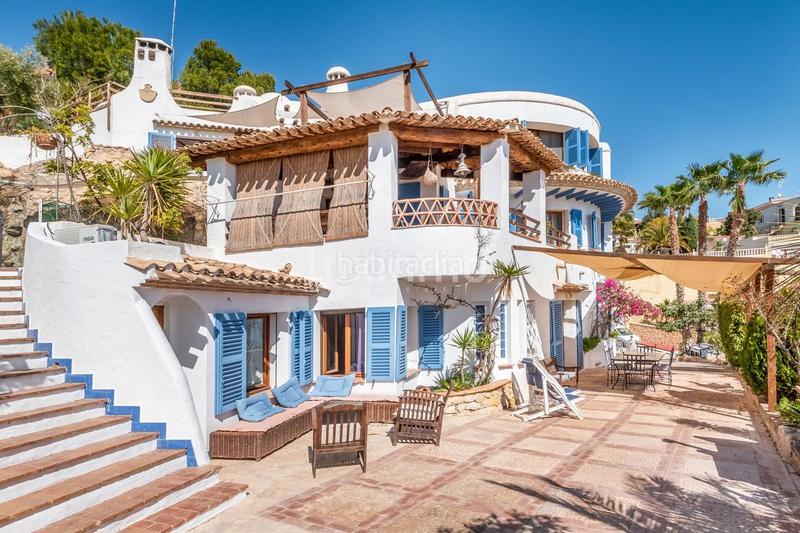 Foto d80d560b-83e0-489c-877a-c2af0fcf19c7. Chalet precioso chalet mediterráneo en venta en el campello playa en Campello (el)