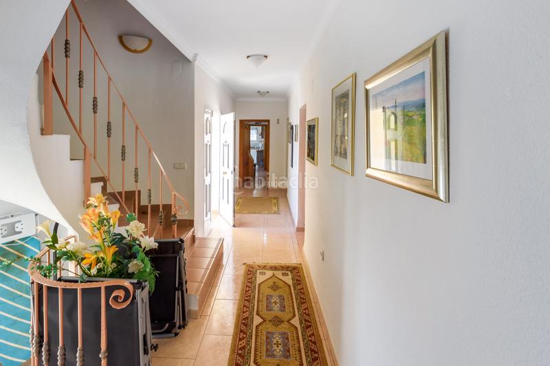 Foto d3b08fbc-18d9-4663-836f-afe3abf88f8b. Chalet avec chauffage parking piscine dans Canuta Calp