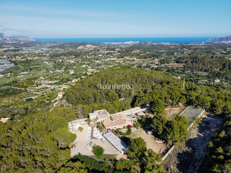 Foto 0227fb8f-f597-4042-abef-069647ad30d1. Xalet amb piscina a La Nucia Pueblo Nucia (la)