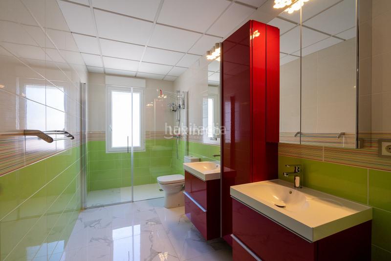Foto 1aee81ed-b4b8-4623-be90-b16ea85d20ab. Chalet casa independiente con impresionantes vistas y lujosas instalaciones en la nucia en Nucia (la)
