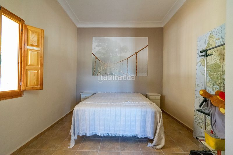 Foto 8fbb1d49-fda3-42f6-8ecd-b479acde3ee2. Xalet amb piscina a La Nucia Pueblo Nucia (la)