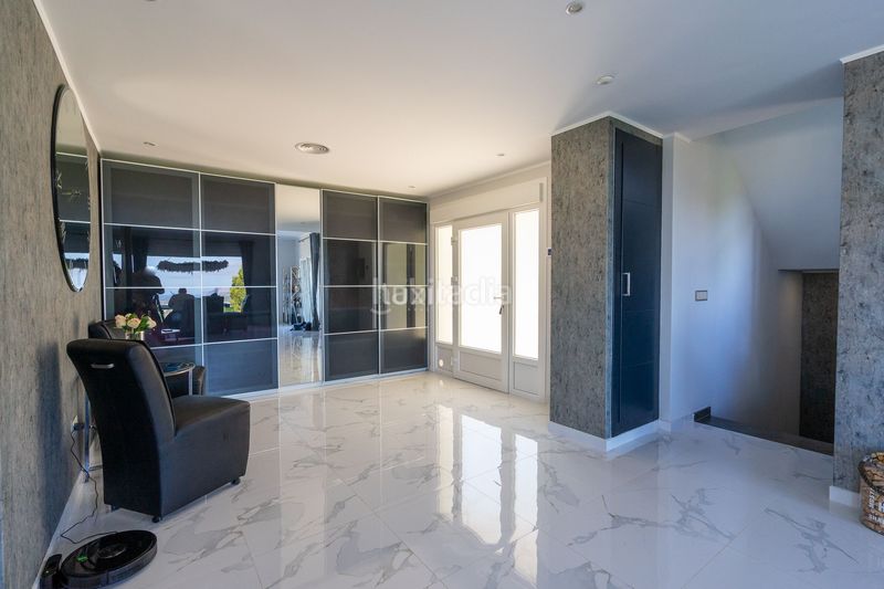 Foto cc01774f-891d-4064-bff6-3d51982e5d61. Xalet amb piscina a La Nucia Pueblo Nucia (la)