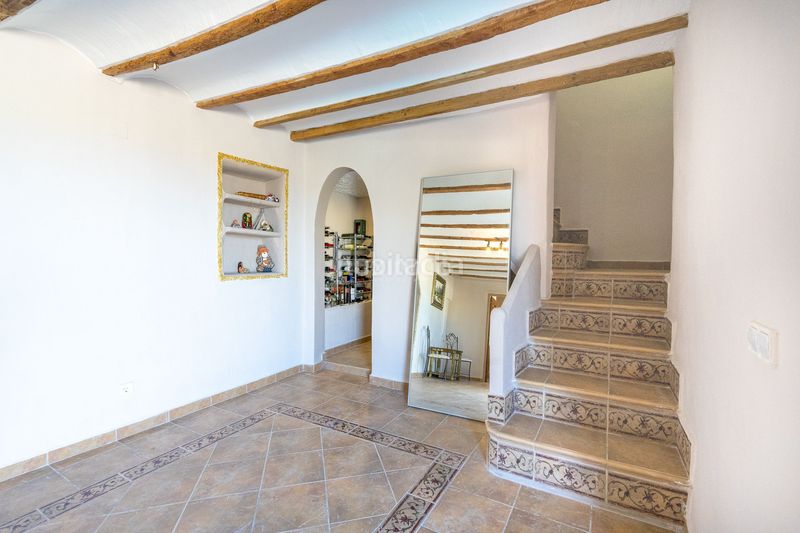 Foto deed0ac7-41e1-4e68-83cd-f05637443466. Xalet amb piscina a La Nucia Pueblo Nucia (la)