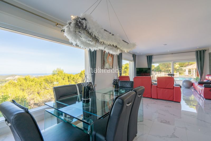 Foto e5d343fe-eda2-4d34-a5bf-51aa0cf7c5a3. Xalet amb piscina a La Nucia Pueblo Nucia (la)