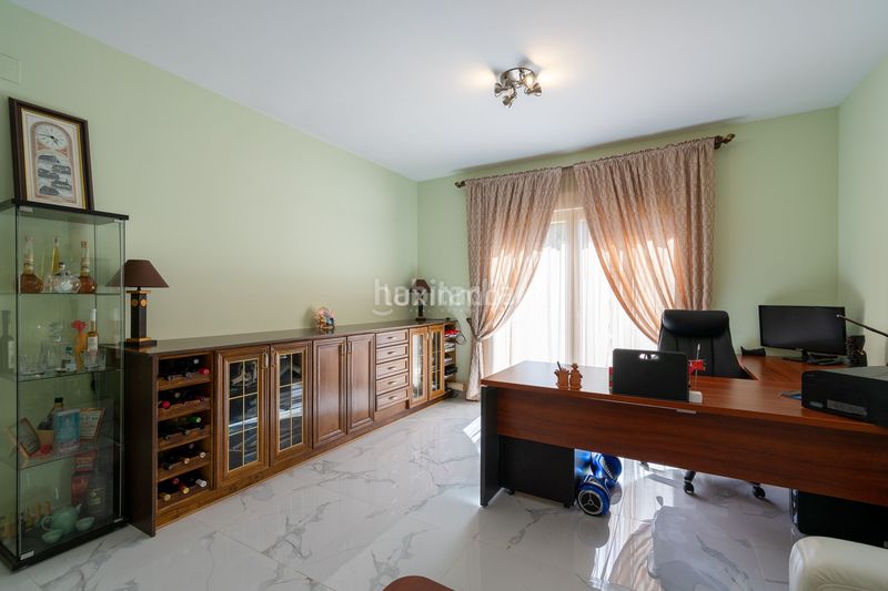 Foto e91704cf-b8cb-41f3-a049-8076fb2ac7b4. Xalet amb piscina a La Nucia Pueblo Nucia (la)