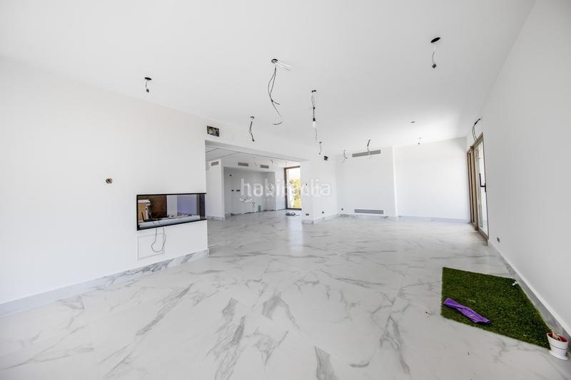 Foto 7178c1bb-fdc8-46cc-a559-24ba2c69d279. Xalet amb aparcament piscina a Urbanizaciones Benidorm