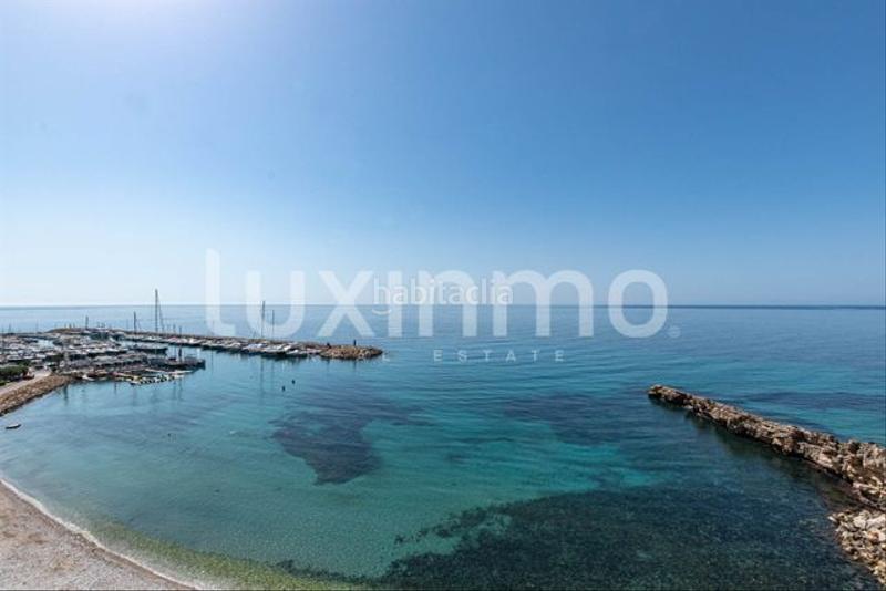 Foto b14a4cf2-4941-47f7-9b86-c78b0854a169. Attique avec chauffage parking piscine dans Mascarat Altea