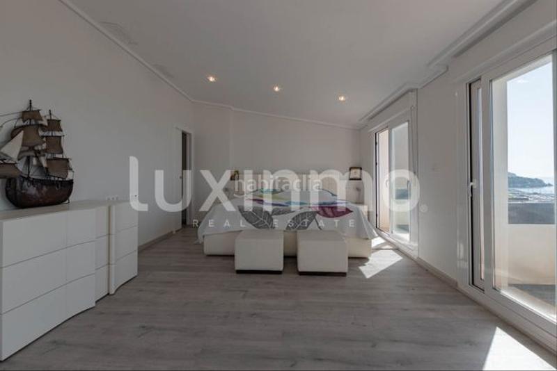 Foto c900b261-5351-4d6c-b22a-c01d63956d73. Attico con riscaldamento parcheggio piscina in Mascarat Altea