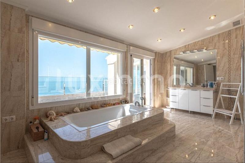 Foto dd4f61aa-0840-4208-8b94-d8b889d30291. Attique avec chauffage parking piscine dans Mascarat Altea