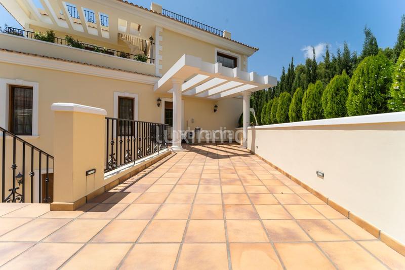 Foto 1e49419a-68f6-43f7-8d06-cdcad5a3a42e. Xalet amb calefacció aparcament piscina a Altea la vella Altea