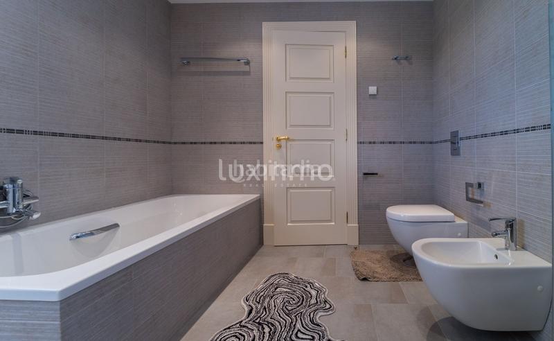 Foto 2afca63e-1c52-4bee-8fda-fdf0f2c3a83f. Xalet amb calefacció aparcament piscina a Altea la vella Altea